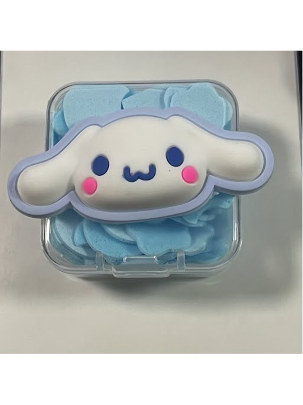 #CIN-2289 Cinnamoroll Soap Petal Box - Melts in Hands with Water, Great for Car
